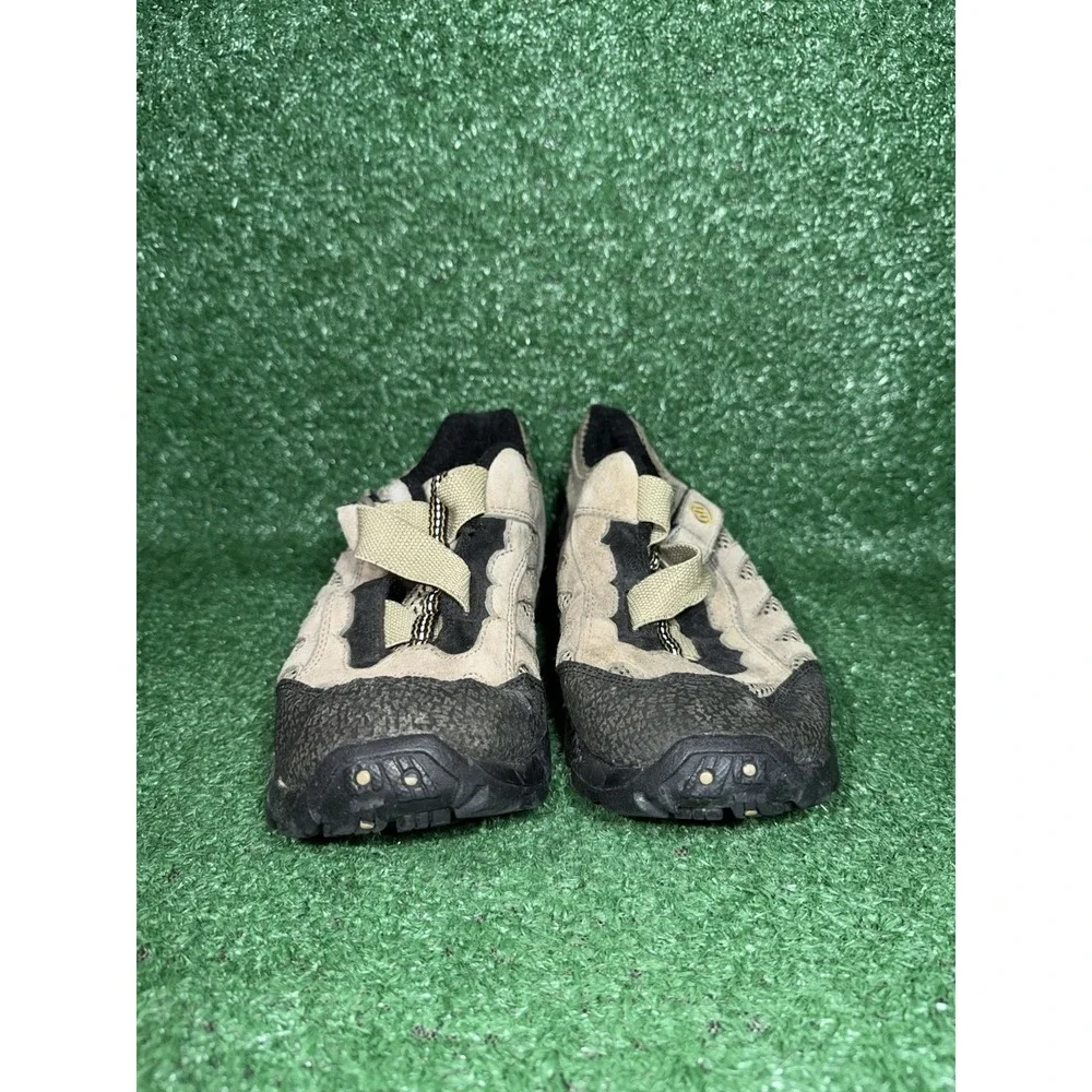 Merrell Mesa Vent Kids Size 6 Hiking Beige Trail Slip On Shoes Hook Loop Sneaker